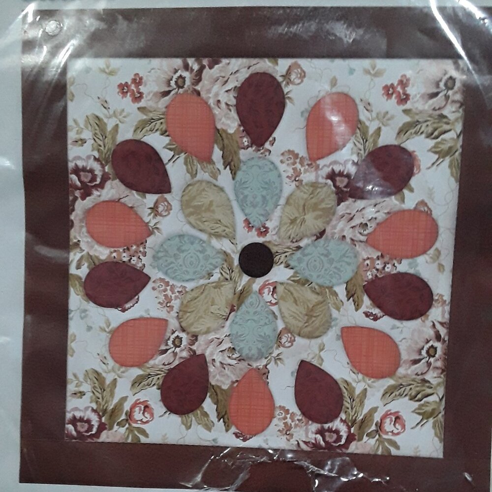 Pieceful Paisley Quilt Block #12 Blossom